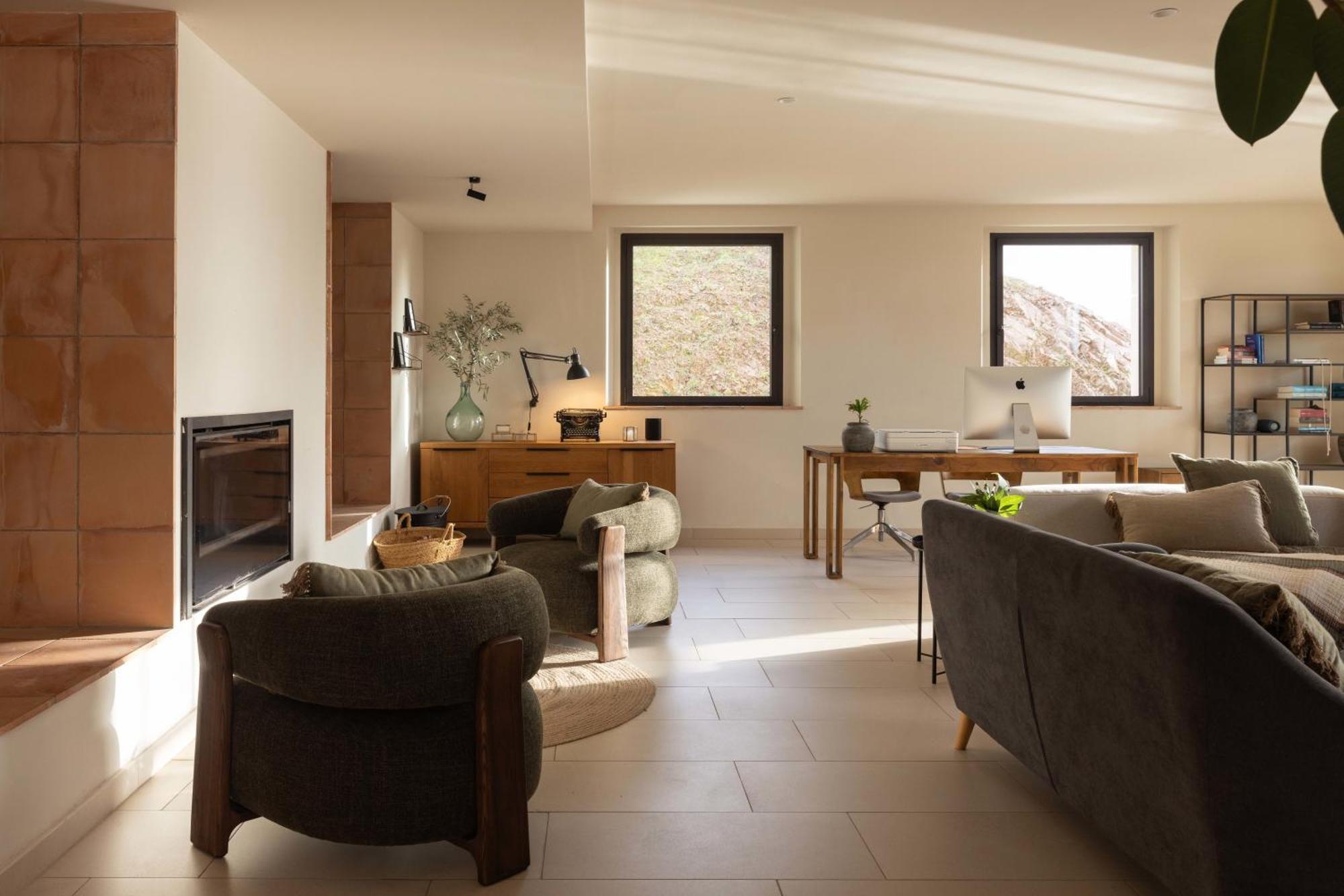 Can Bufi Espectacular Casa Con Piscina Interior Llagostera Exteriér fotografie