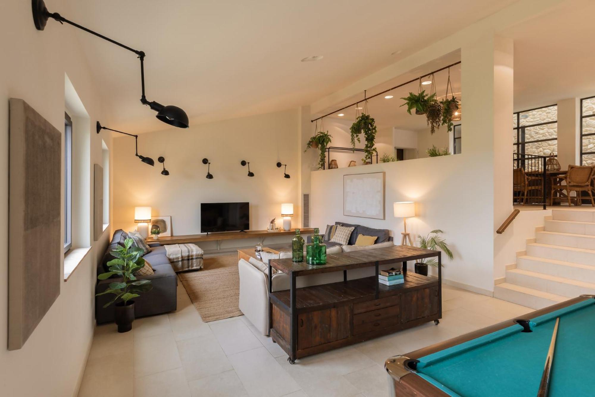 Can Bufi Espectacular Casa Con Piscina Interior Llagostera Exteriér fotografie